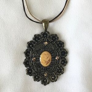 Victorian Era Inspired Necklace